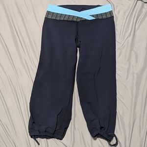Lululemon leggings size 4